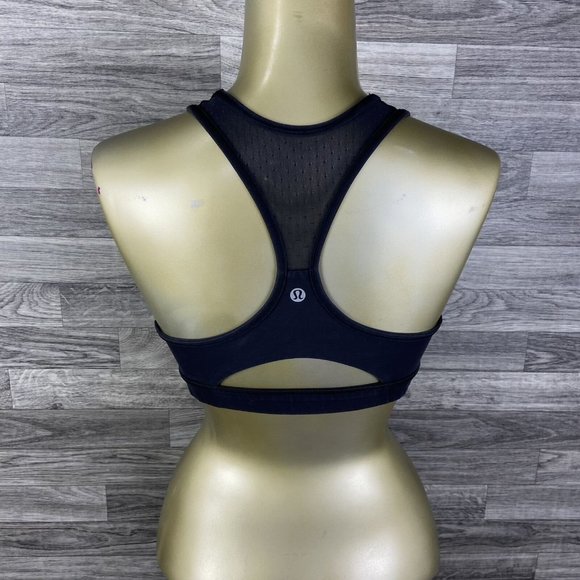LULULEMON Scoop Neck Mesh Front Panel Black Sports Bra Women's Size 4 - Picture 10 of 10